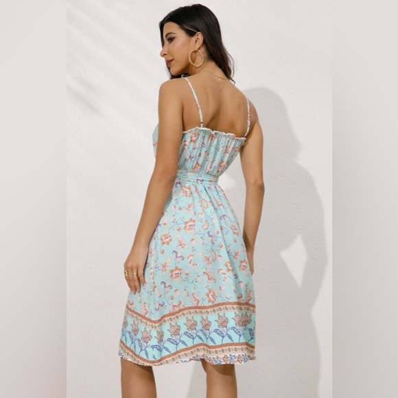 Catch The Moment Bohemian Floral Dress - Picture 4 of 4